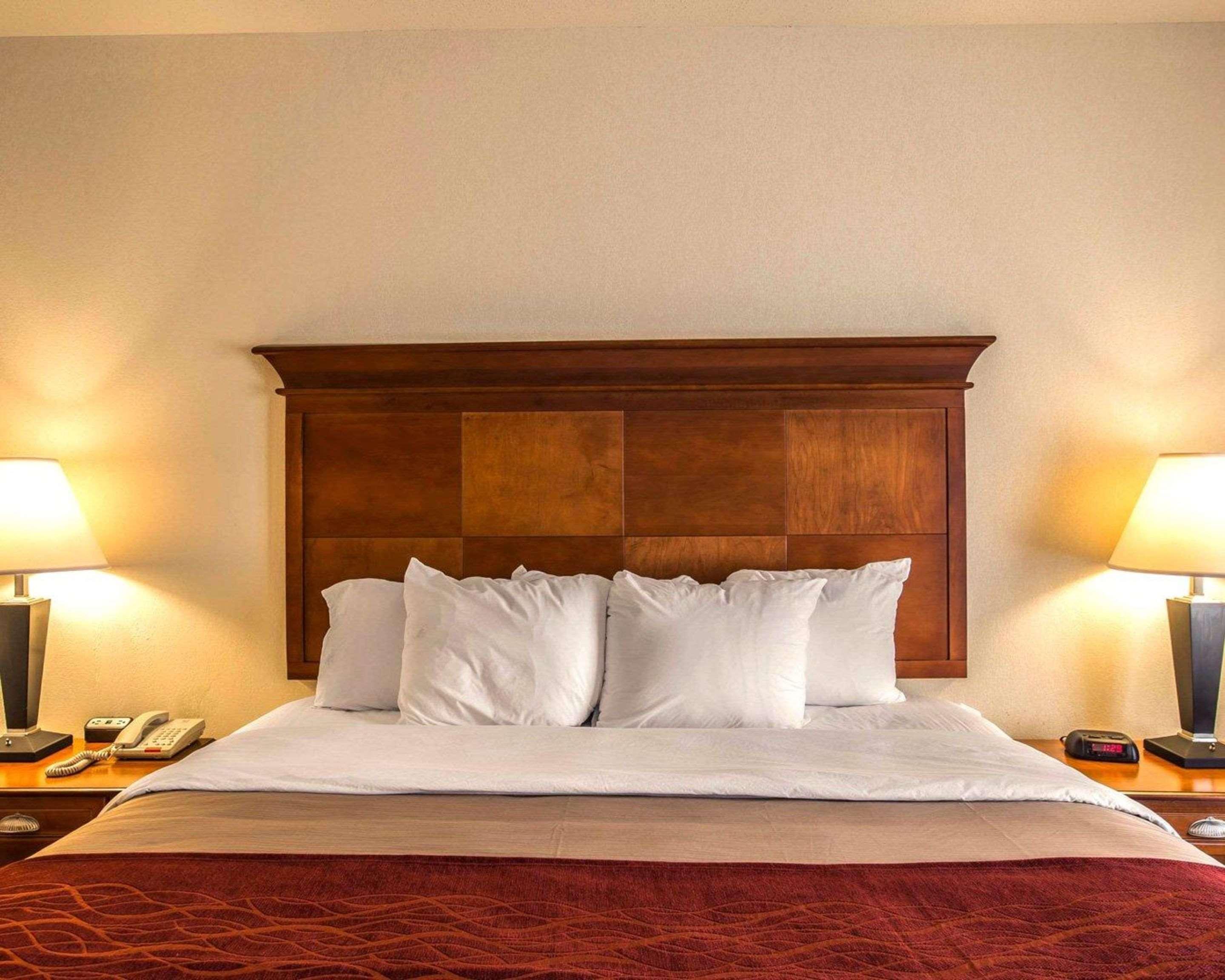 Comfort Inn & Suites Rogersville Экстерьер фото