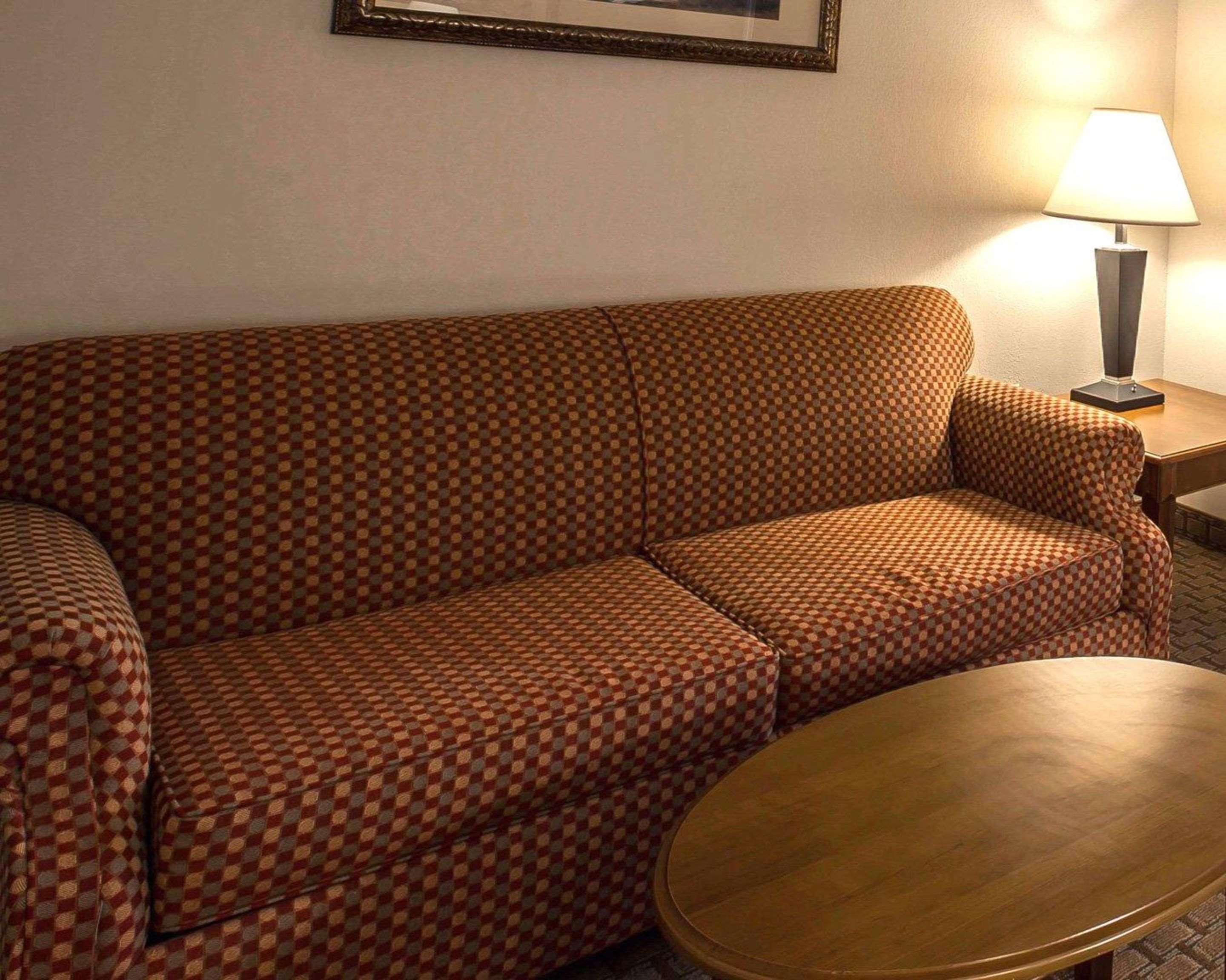 Comfort Inn & Suites Rogersville Экстерьер фото
