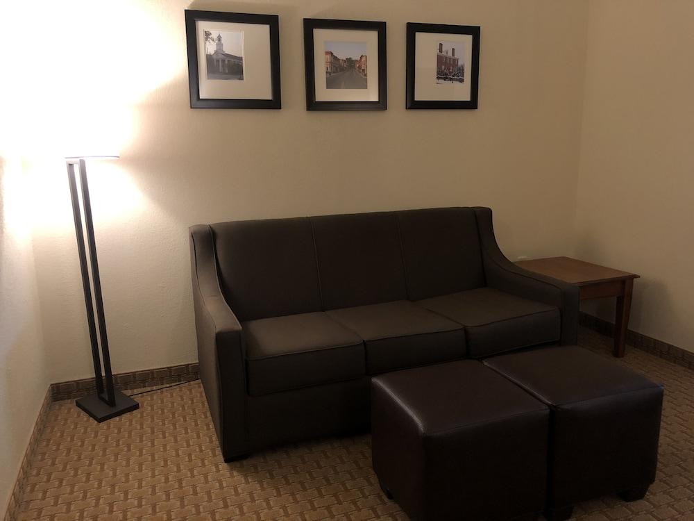 Comfort Inn & Suites Rogersville Экстерьер фото