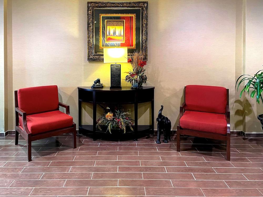 Comfort Inn & Suites Rogersville Экстерьер фото