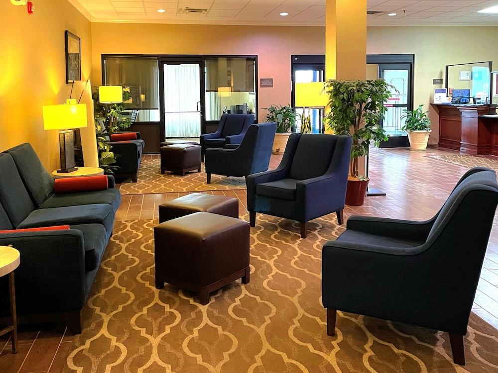 Comfort Inn & Suites Rogersville Экстерьер фото